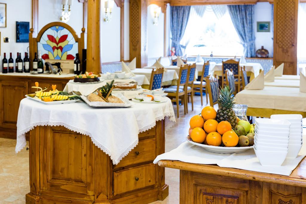 Hotel Vienna San Martino Di Castrozza Zewnętrze zdjęcie